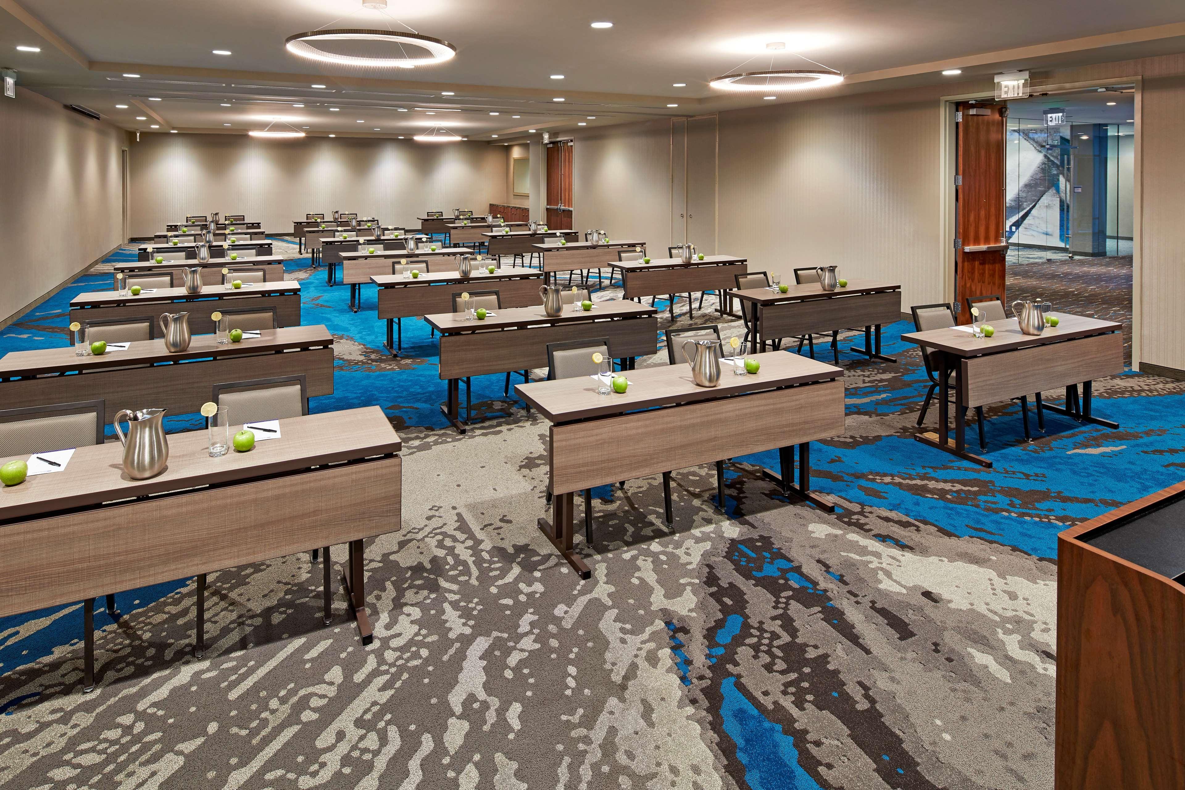 Homewood Suites By Hilton San Diego Downtown/Bayside Экстерьер фото