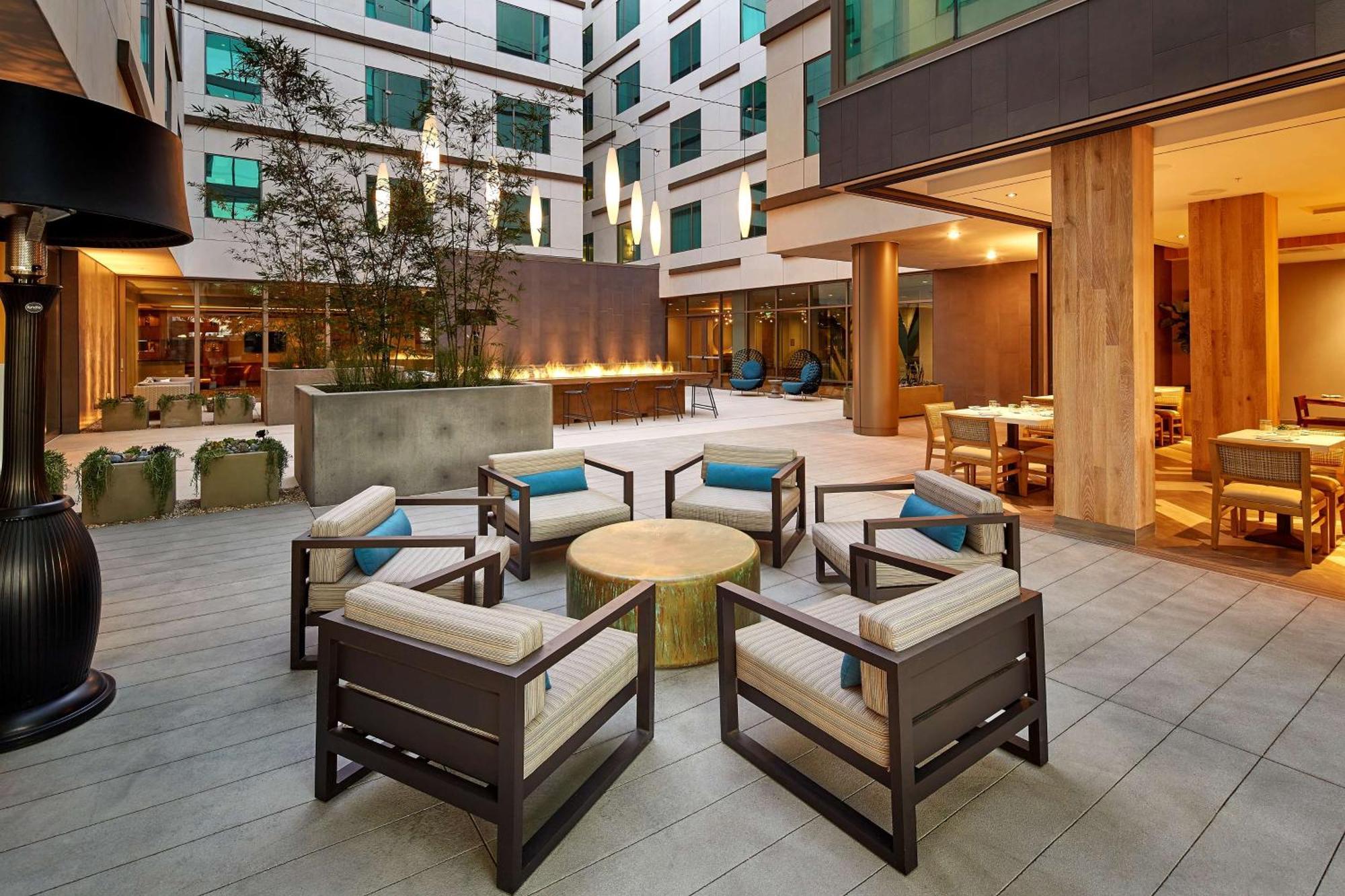 Homewood Suites By Hilton San Diego Downtown/Bayside Экстерьер фото