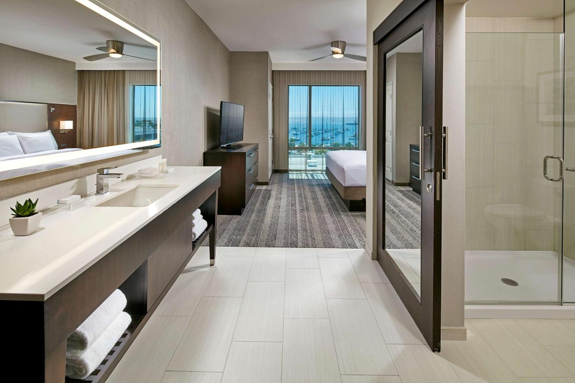 Homewood Suites By Hilton San Diego Downtown/Bayside Экстерьер фото